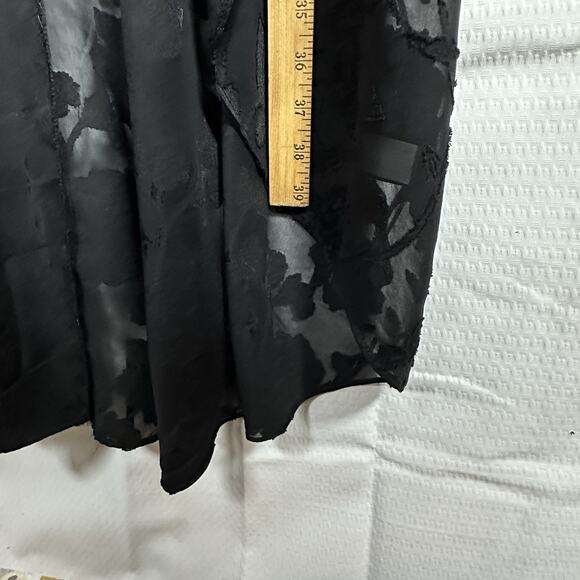 Torrid 2X Chiffon Floral Clip Dot High-Low Top Deep Black Boho Flowy Plus Size - Picture 2 of 6